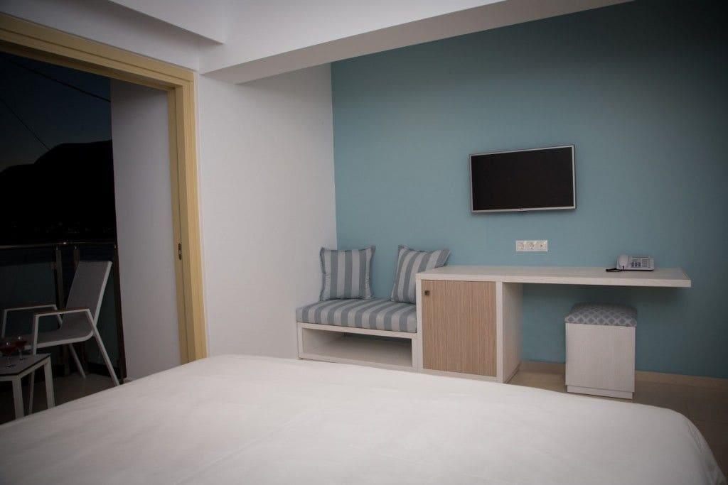 Zephyros Hotel Myrties Luaran gambar