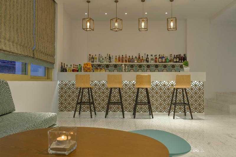 Zephyros Hotel Myrties Luaran gambar