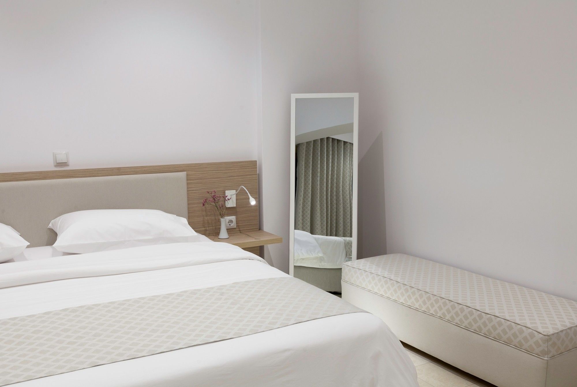 Zephyros Hotel Myrties Luaran gambar